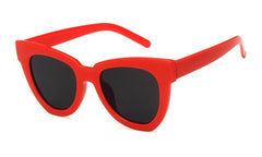 Women's Cat Eye Plastic 'Wendy' Plastic Sunglasses